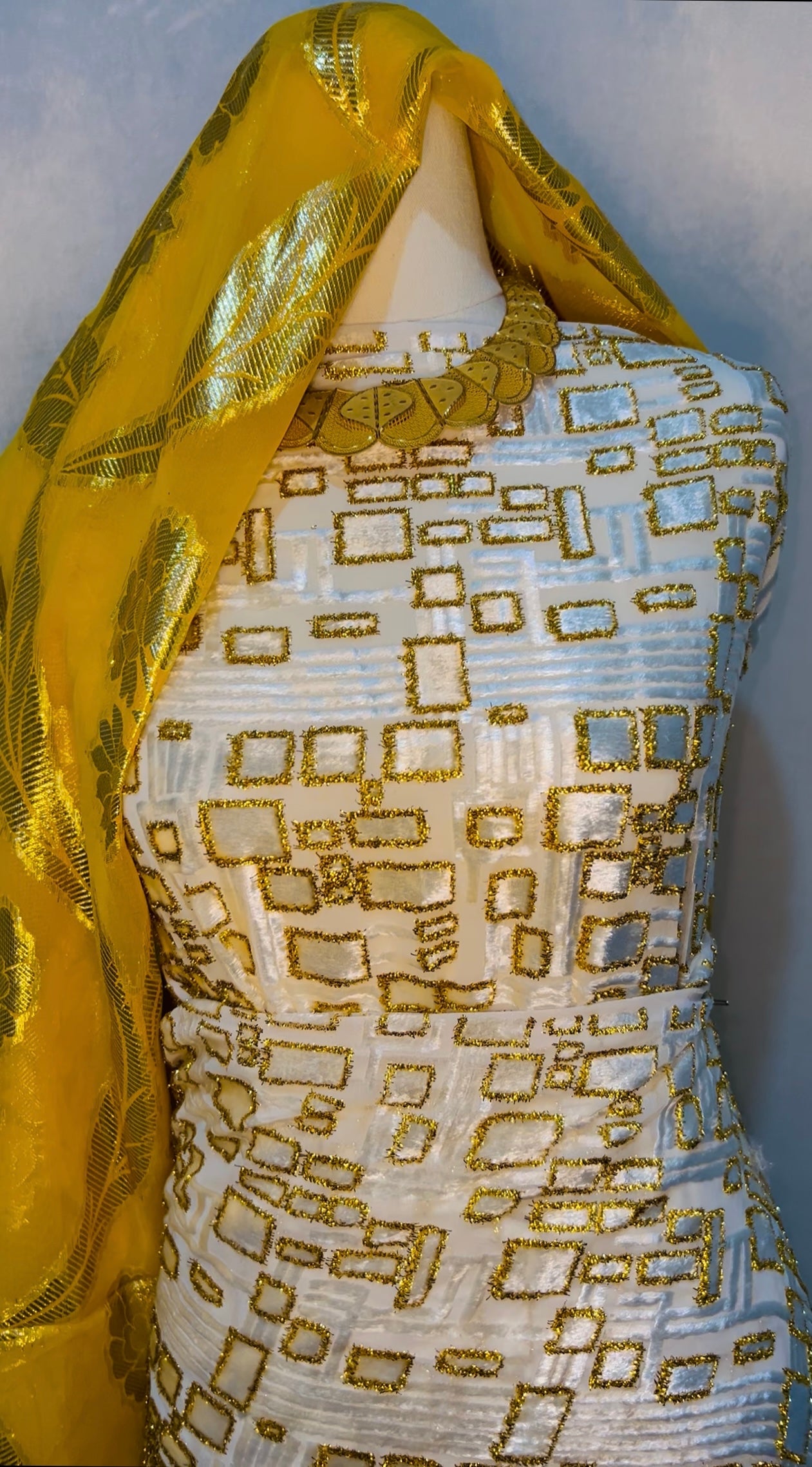 Gold/White - Maqbal Dirac - 3 Piece